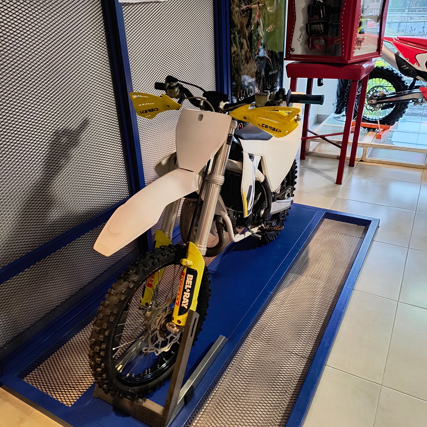 HUSQVARNA TC85